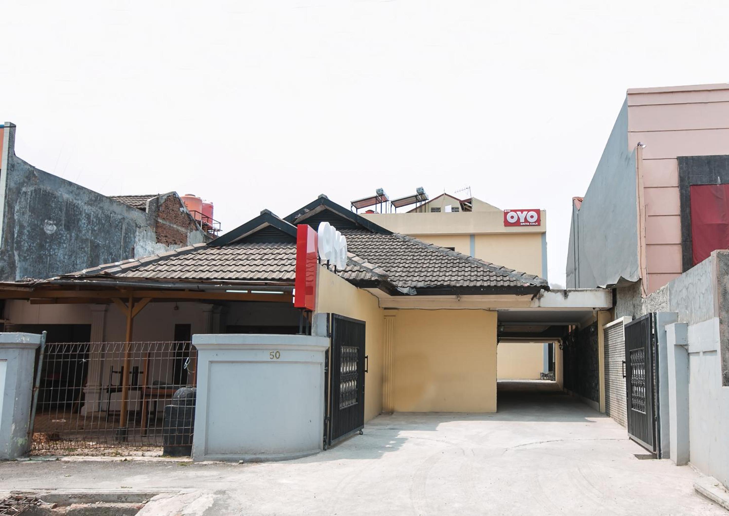 Capital O 133 Griya Ciaji 4/30