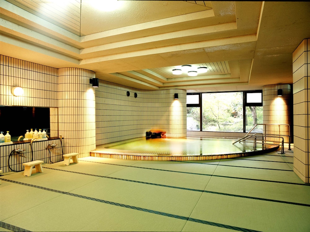 HOTEL PARENS ONOYA 16/28