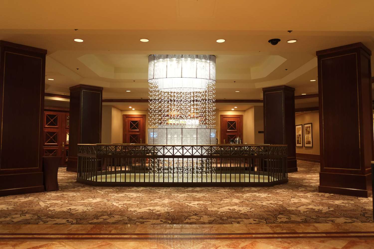 The Yorkville Royal Sonesta Hotel Toronto 30/55