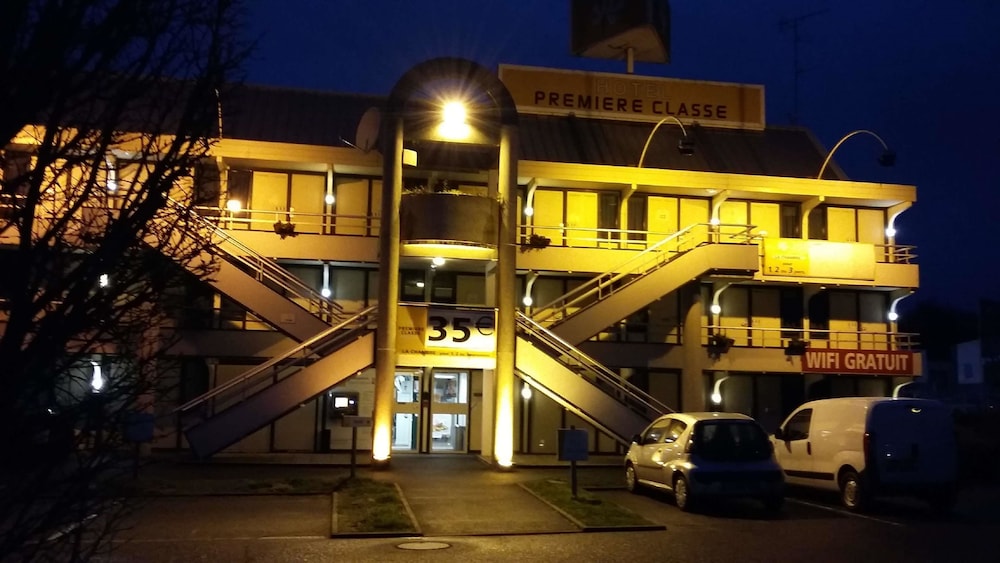 Premiere Classe Vierzon 2/36