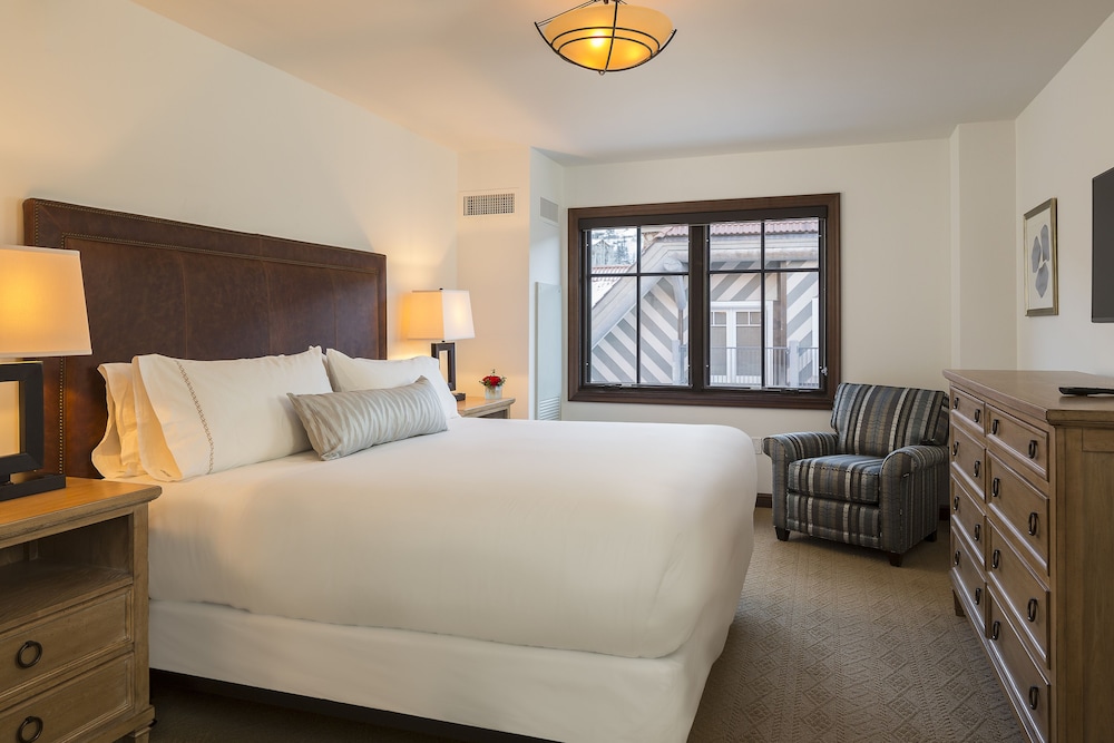 Madeline Hotel And Residences 25/79
