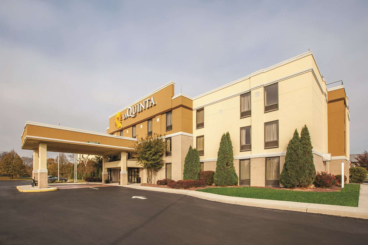 La Quinta Inn & Suites by Wyndham Mechanicsburg - Harrisburg 6/46