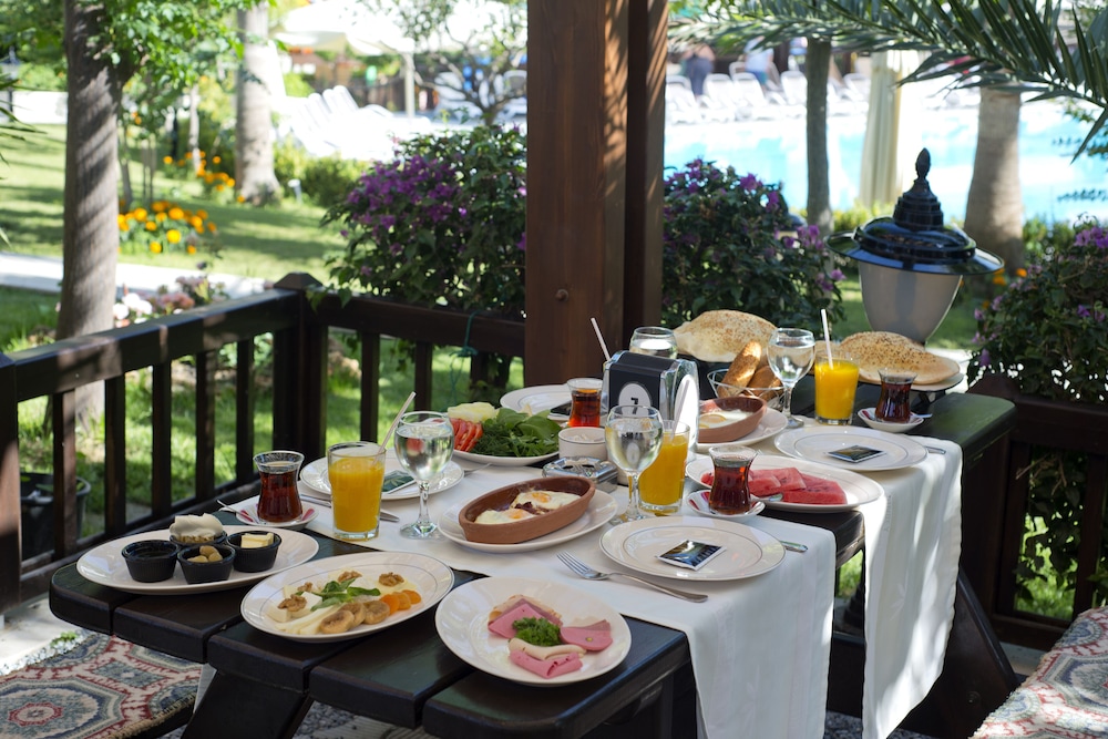 Aydinbey Kings Palace Spa and Resort Hotel 49/64