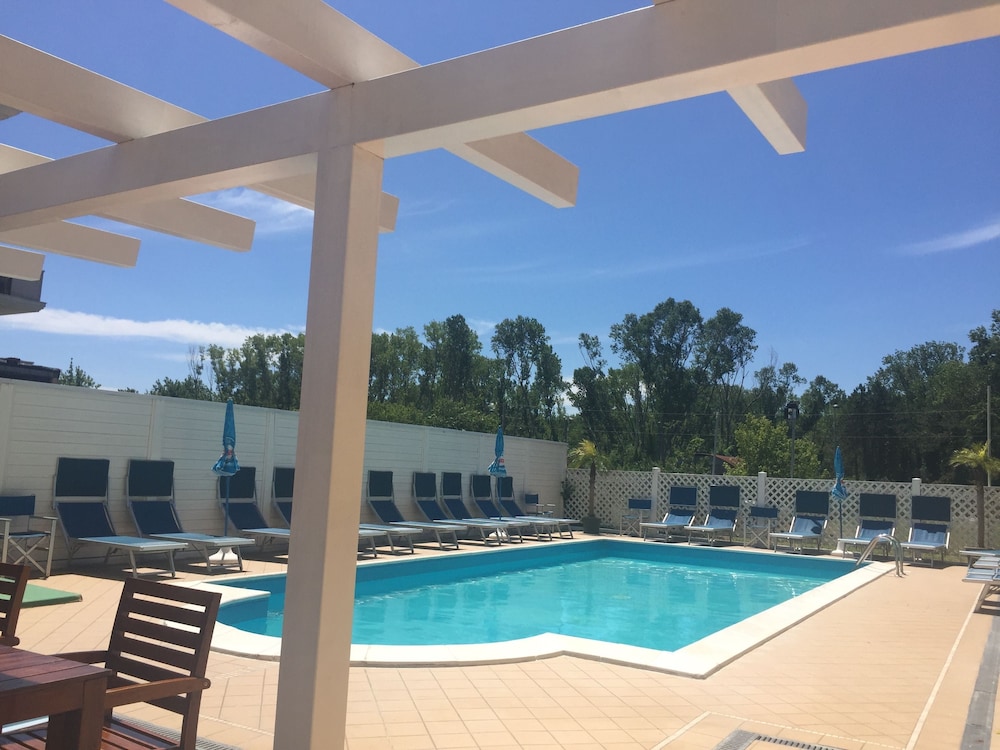 HOTEL VIKING 36/70