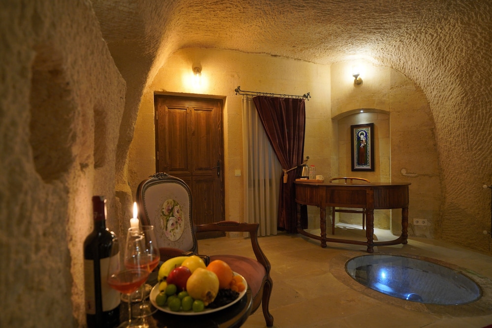 Maya Cave Hotel 20/50