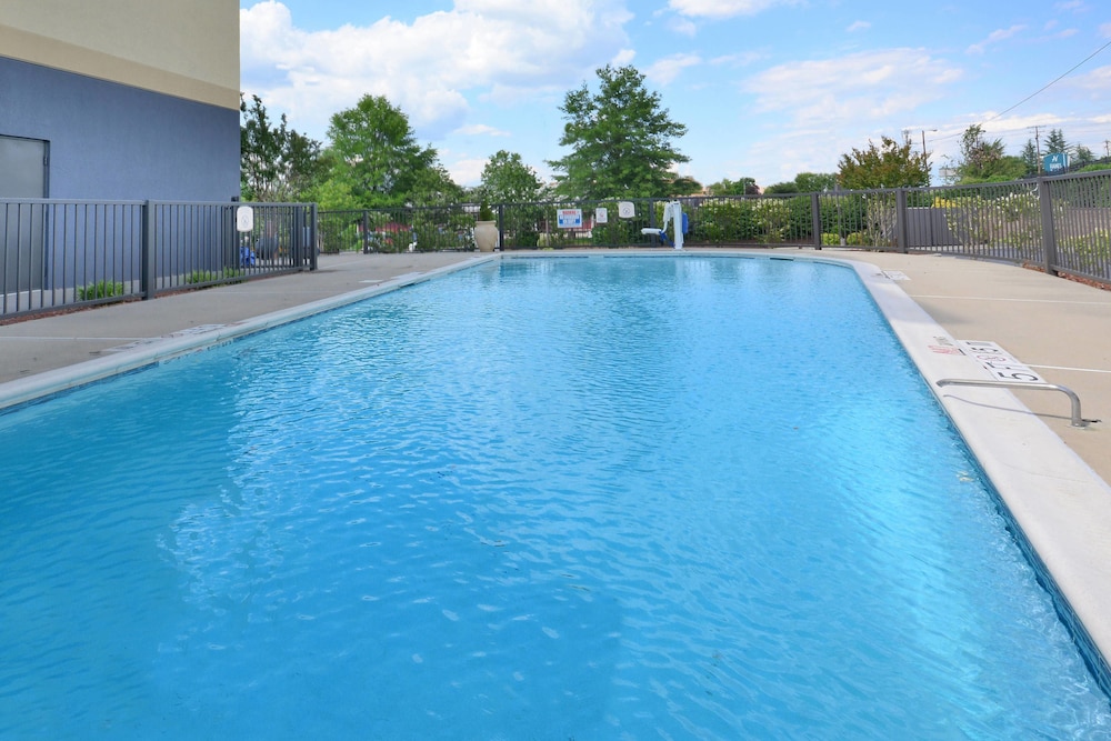 Fairfield Inn And Suites Winston Salem Hanes Mall 1/71