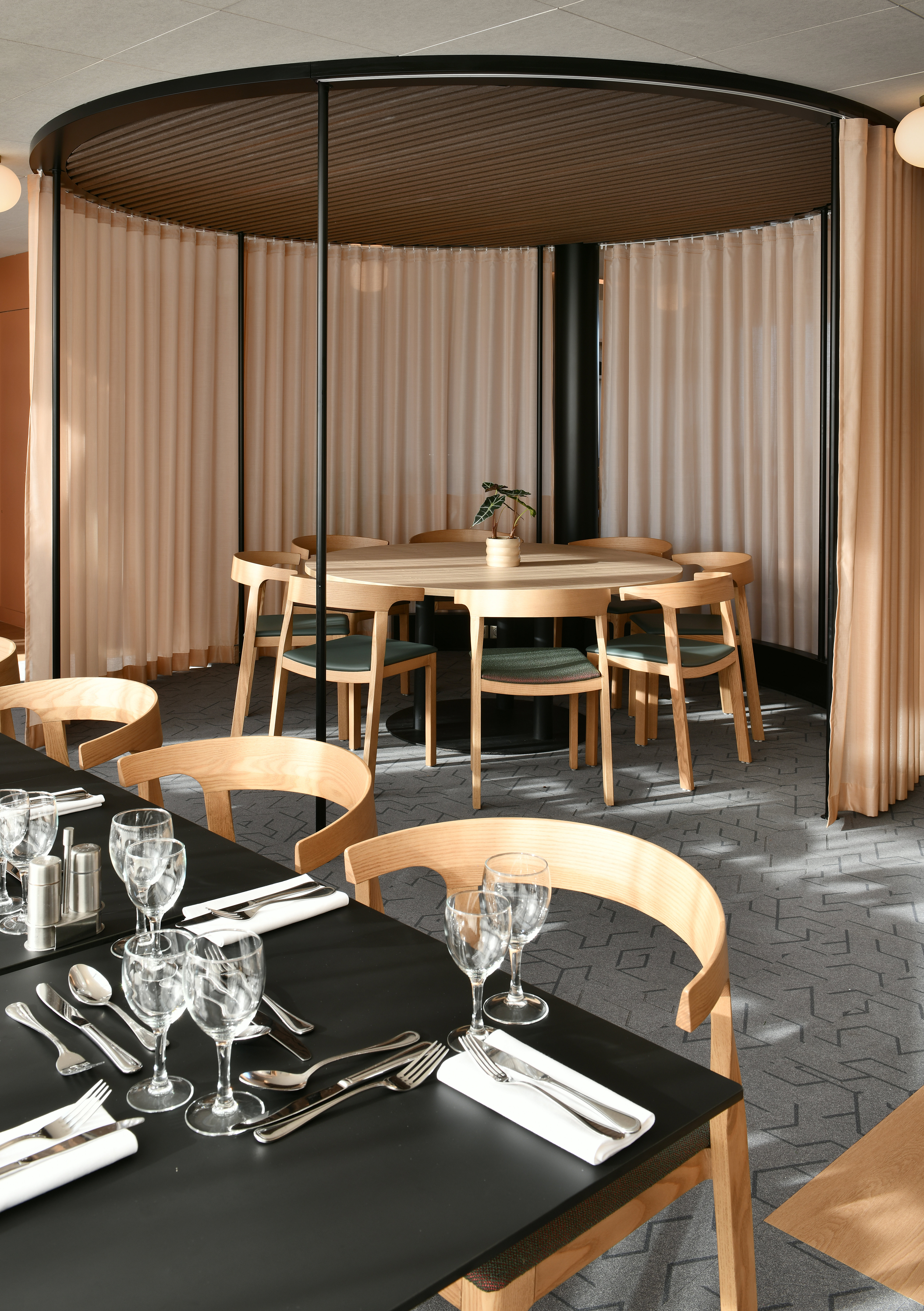 Holiday Inn Reims Centre 49/65