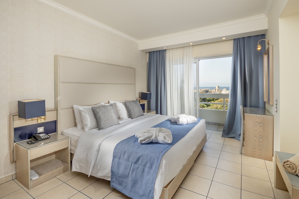 1 BEDROOM, DELUXE, APARTMENT, DOUBLE AND TWIN BEDS