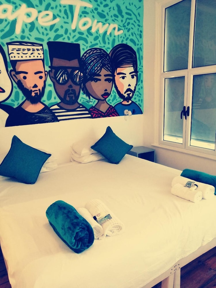 Daddy Long Legs Art Hotel 59/59