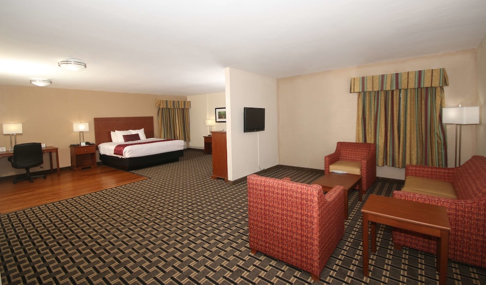 Best Western Statesville Inn 24/29