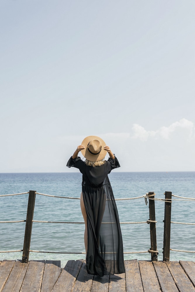 Villa Di Mare Luxury Suites 44/50