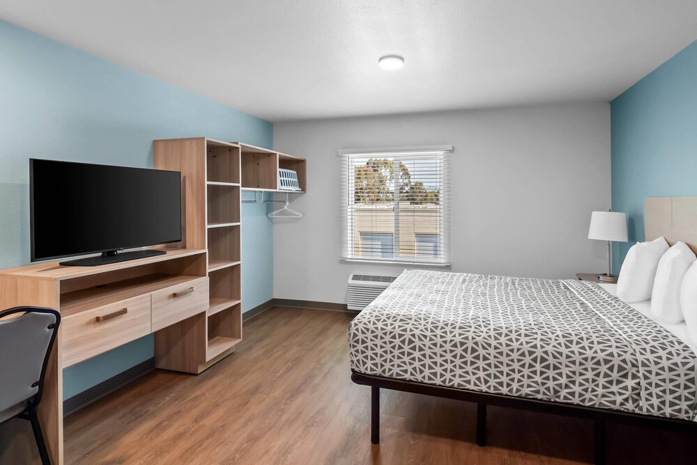 WoodSpring Suites Santee - San Diego Northeast 26/49