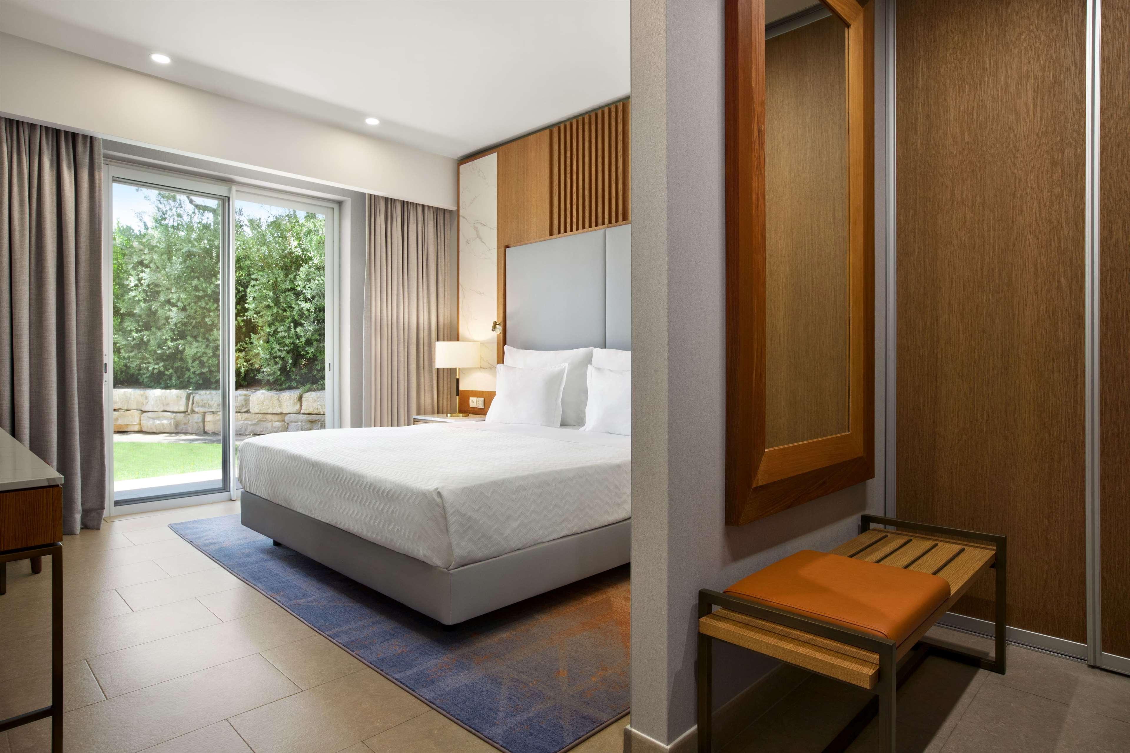 1 Bedroom, Suite, Accessible