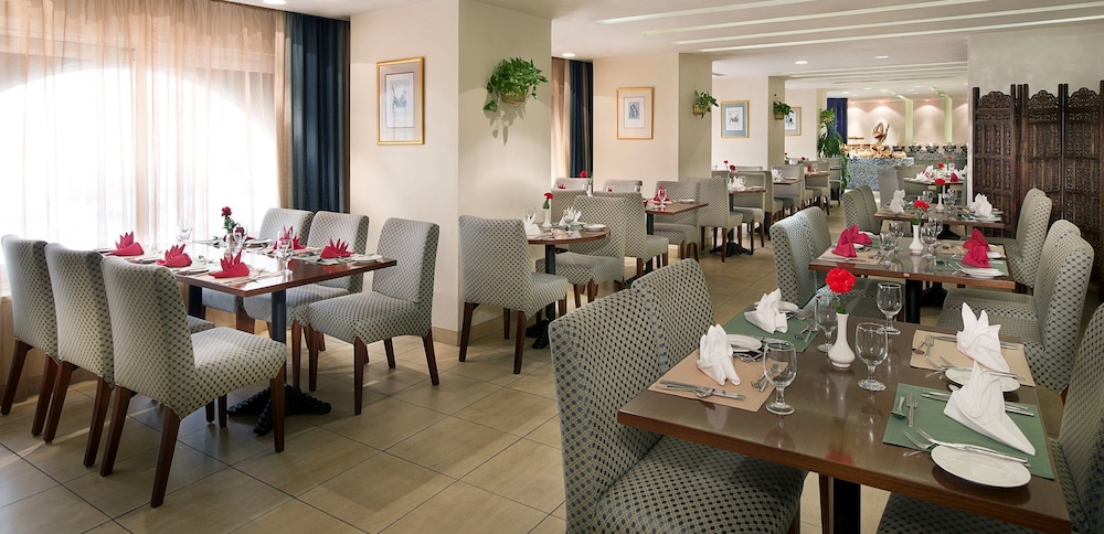 City Seasons Al Hamra Abu Dhabi 45/56
