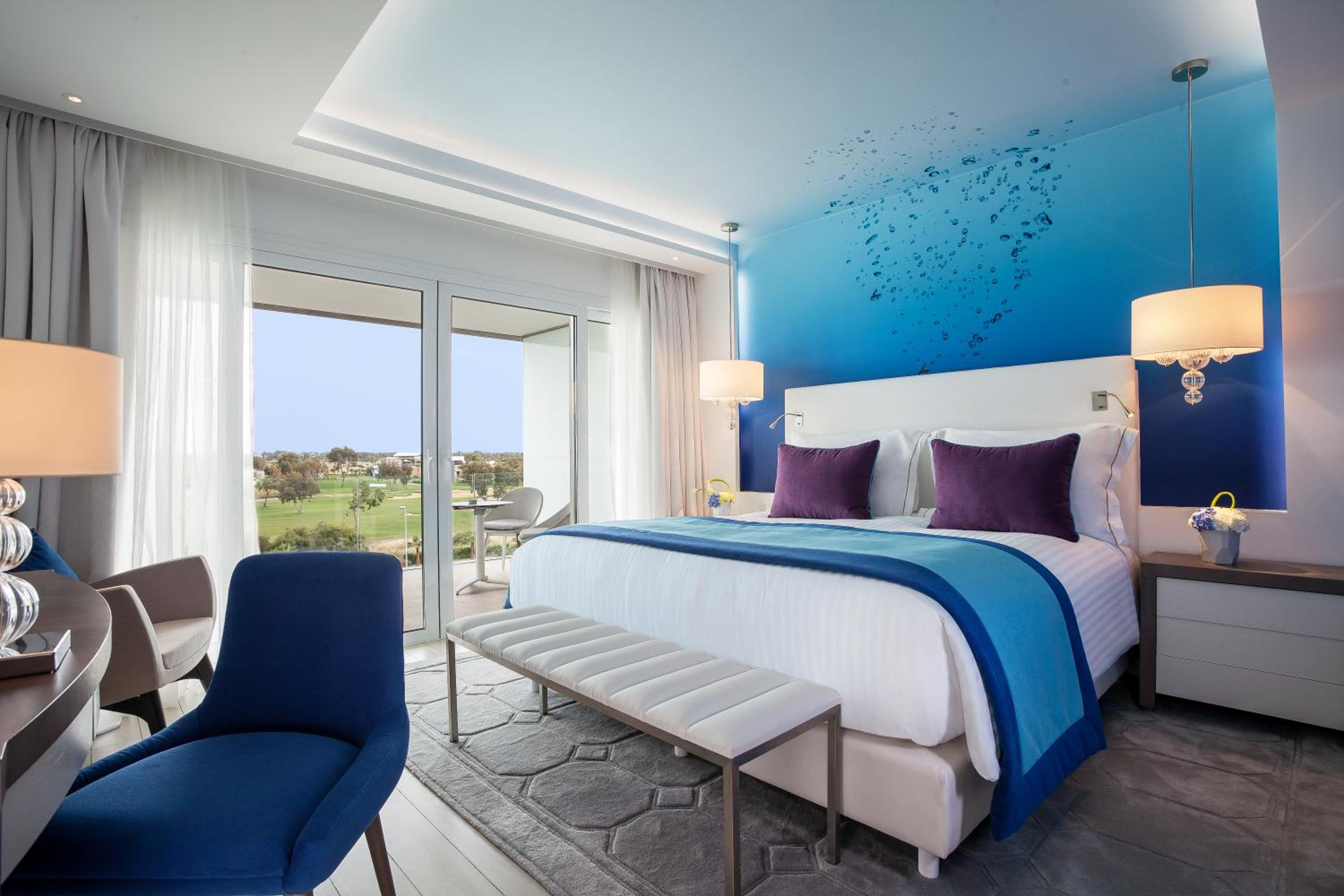 Superior, Double Bed, Golf Course View
