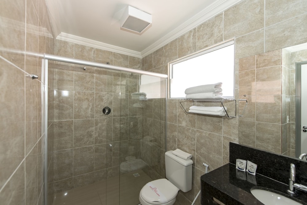 Hotel Areia de Ouro 72/74