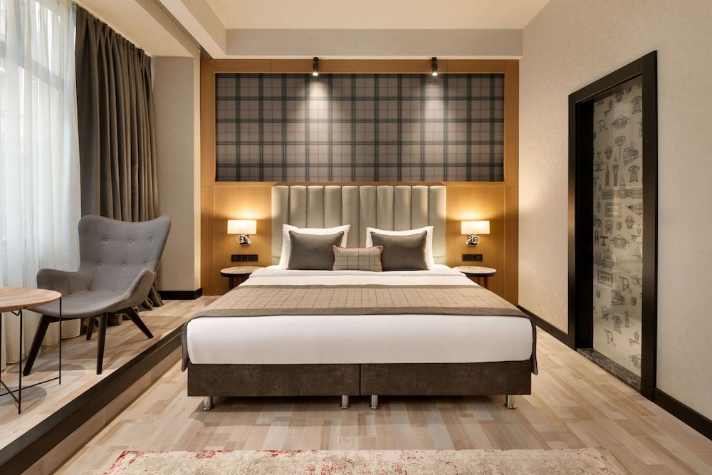 Ramada By Wyndham Budapest City Center 15/48