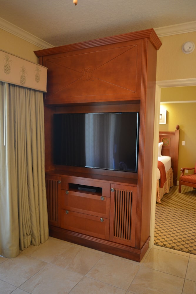 Beautiful Condo Near Universal Studios 13/50