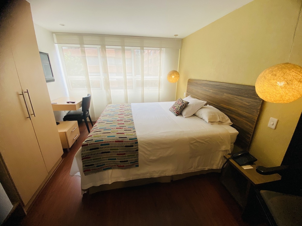 Hotel Retiro 84 By Mij Hotels 18/50
