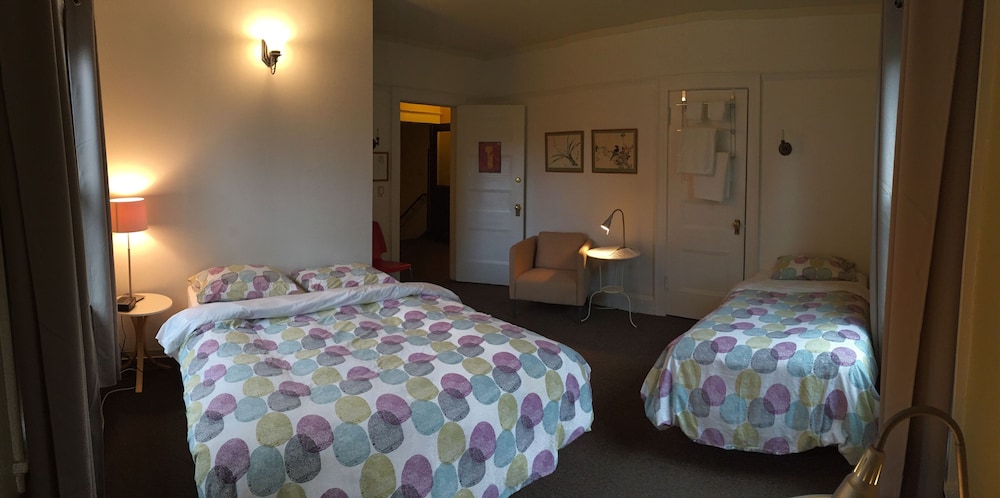 Portland International Guesthouse 25/50
