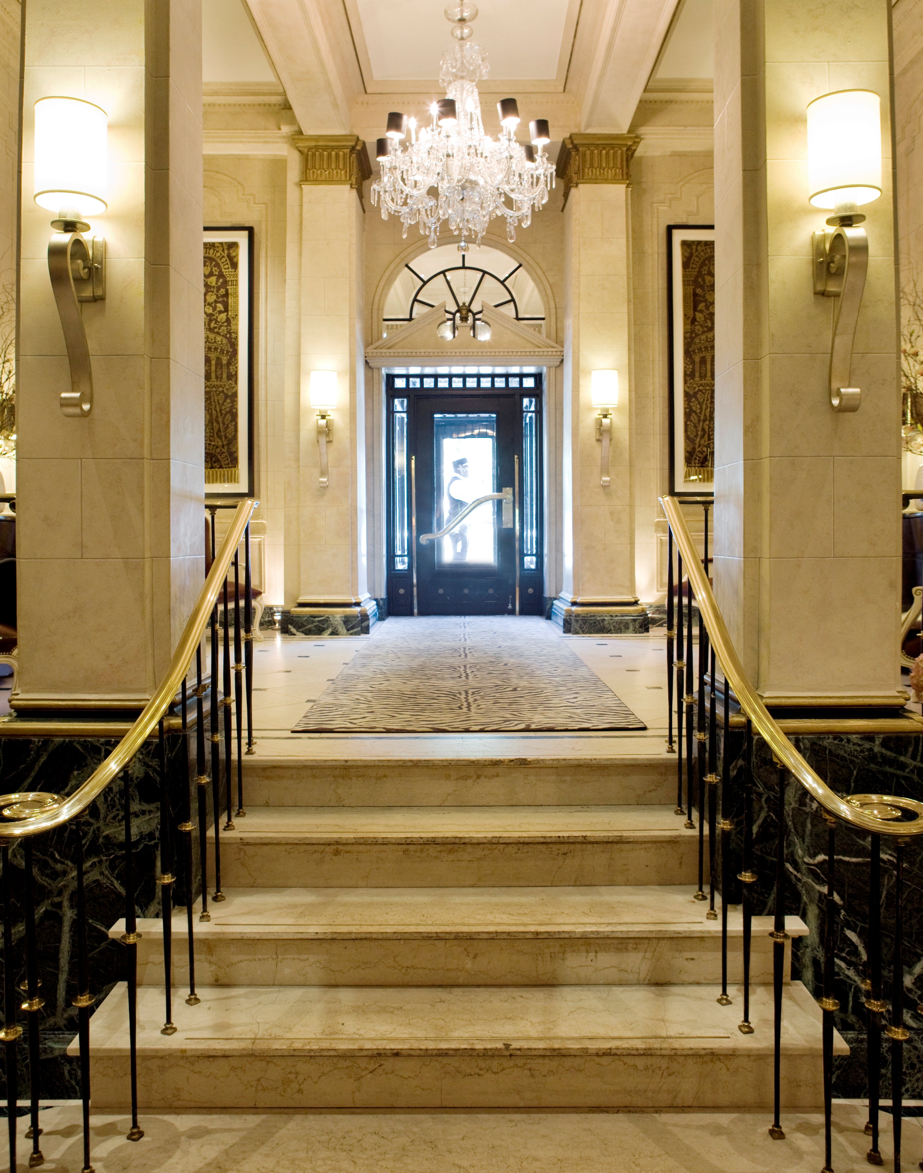 The Eliot Suite Hotel 64/78