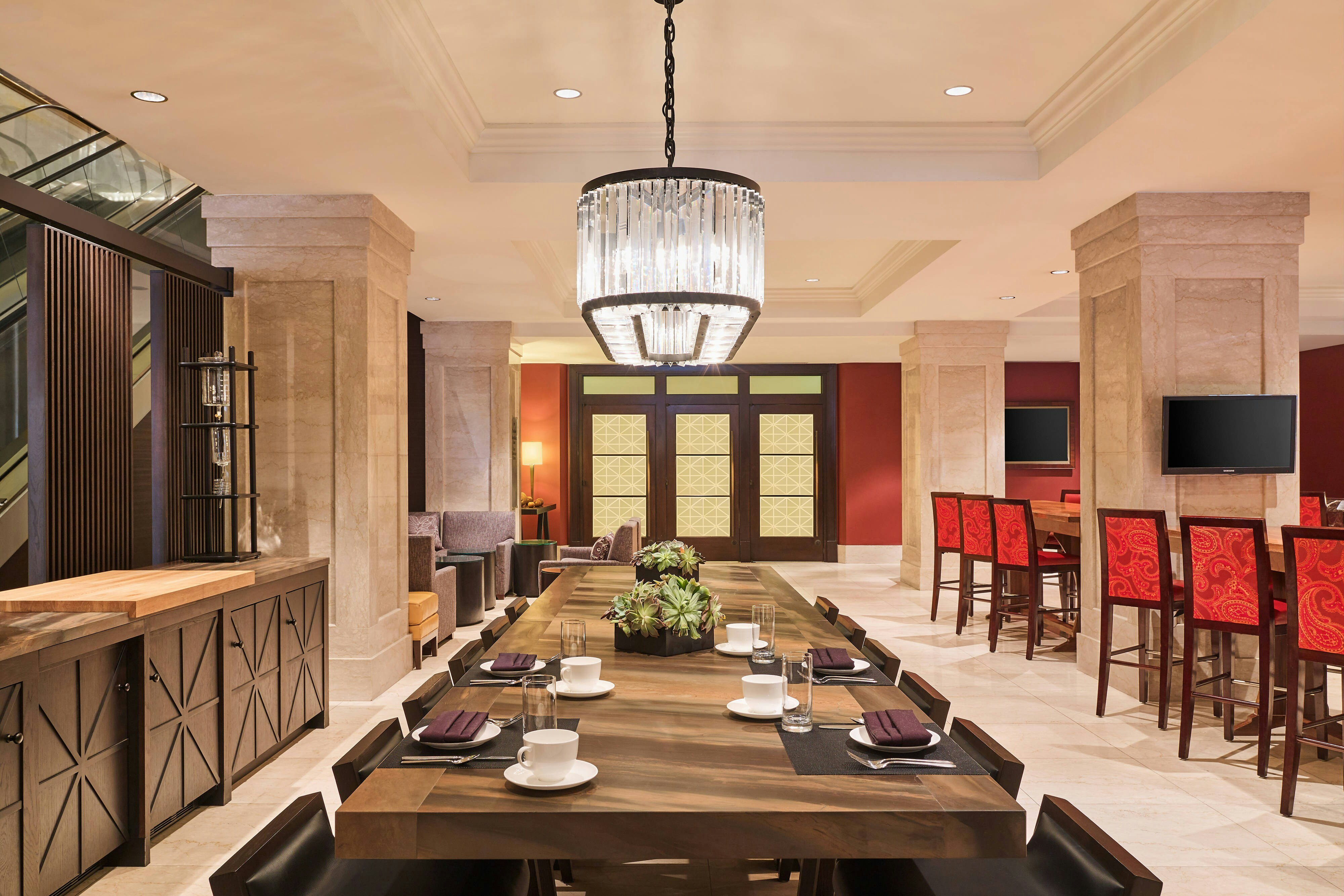 Jw Marriott Chicago 33/42