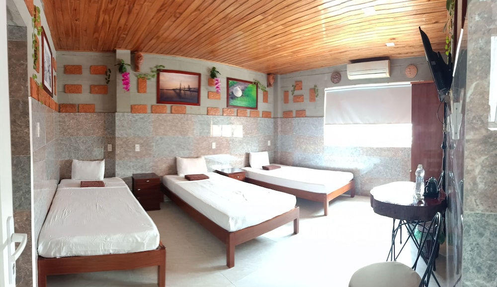 Terra Cotta Homestay And Hostel 15/36