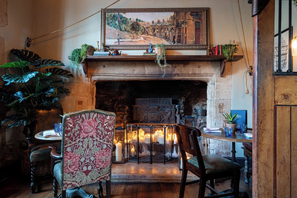 The George Inn 9/50