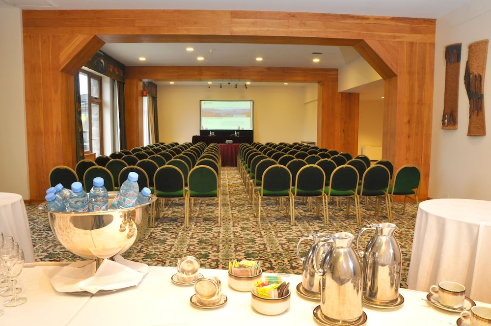 Llao Llao Hotel and Resort Golf SPA 65/83