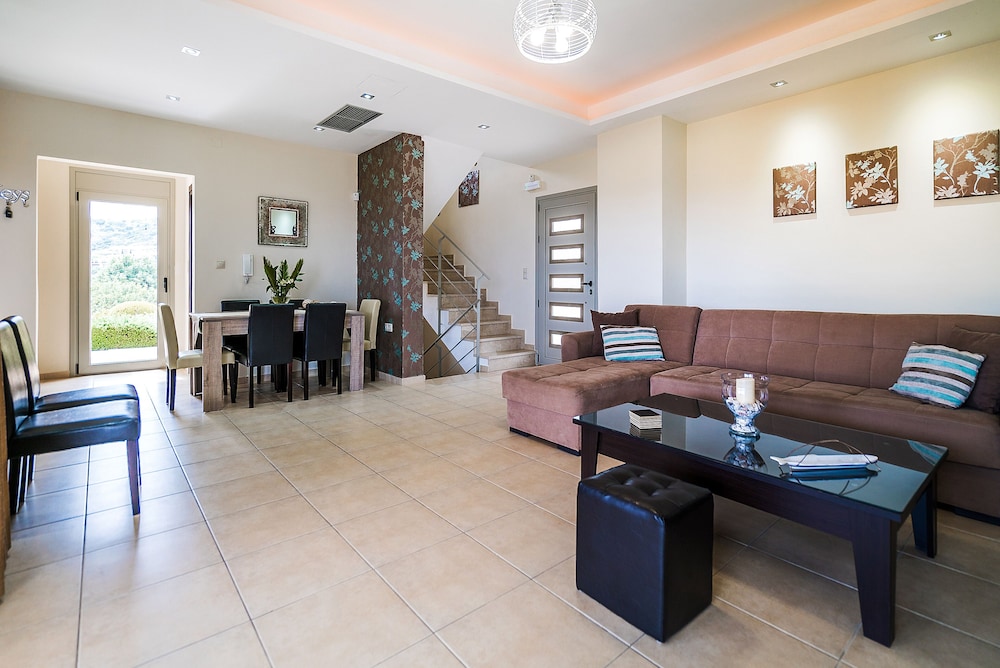 Aroma Villas 23/42