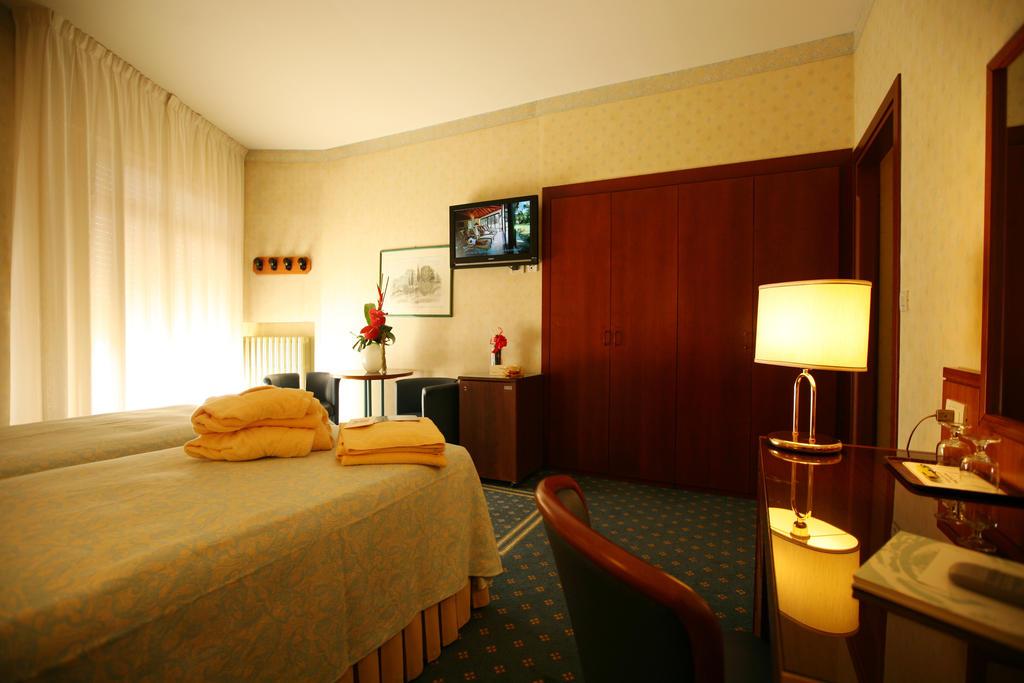 HOTEL GARDEN TERME 8/19