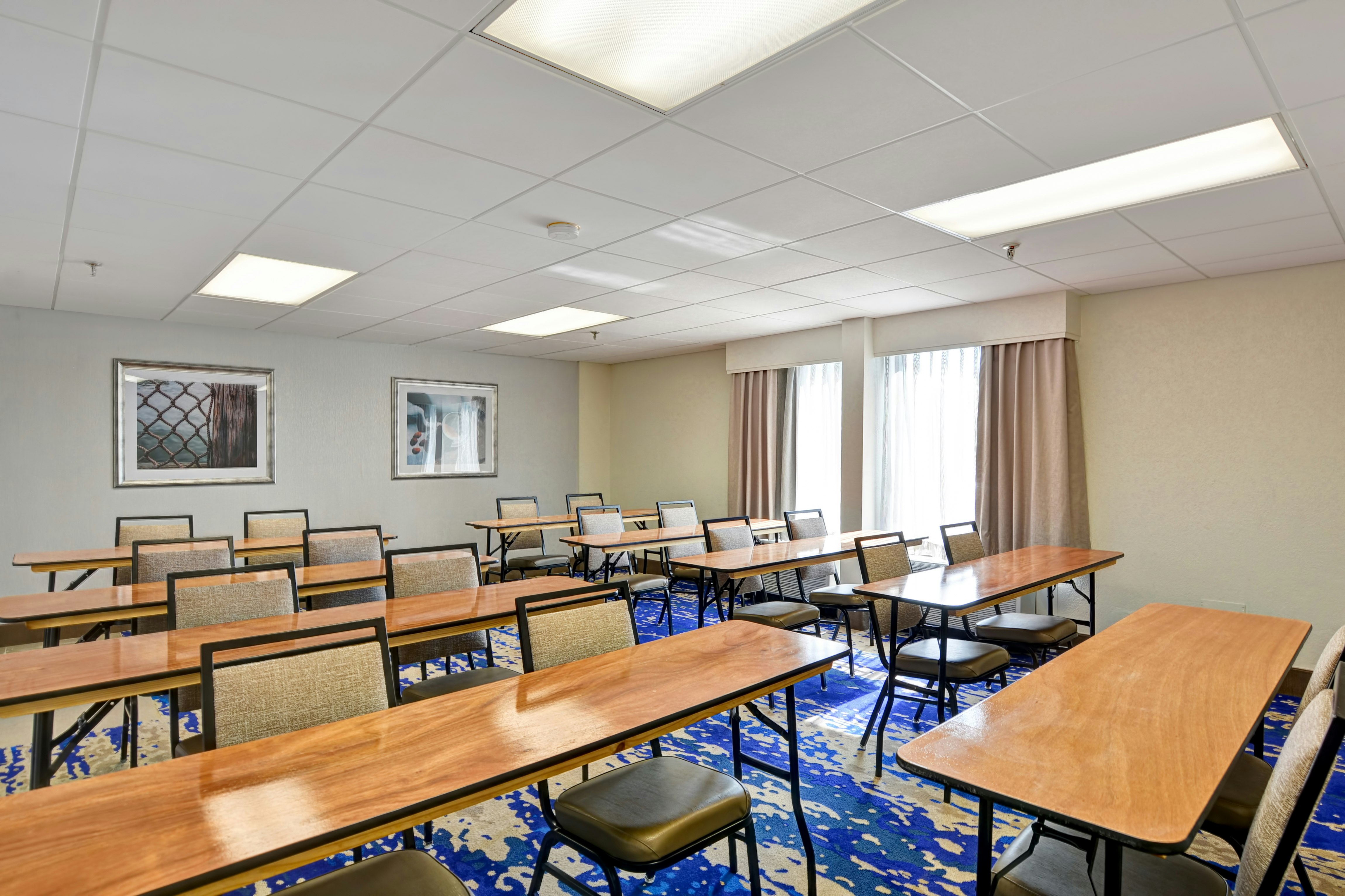 Hampton Inn Milford, CT 69/72