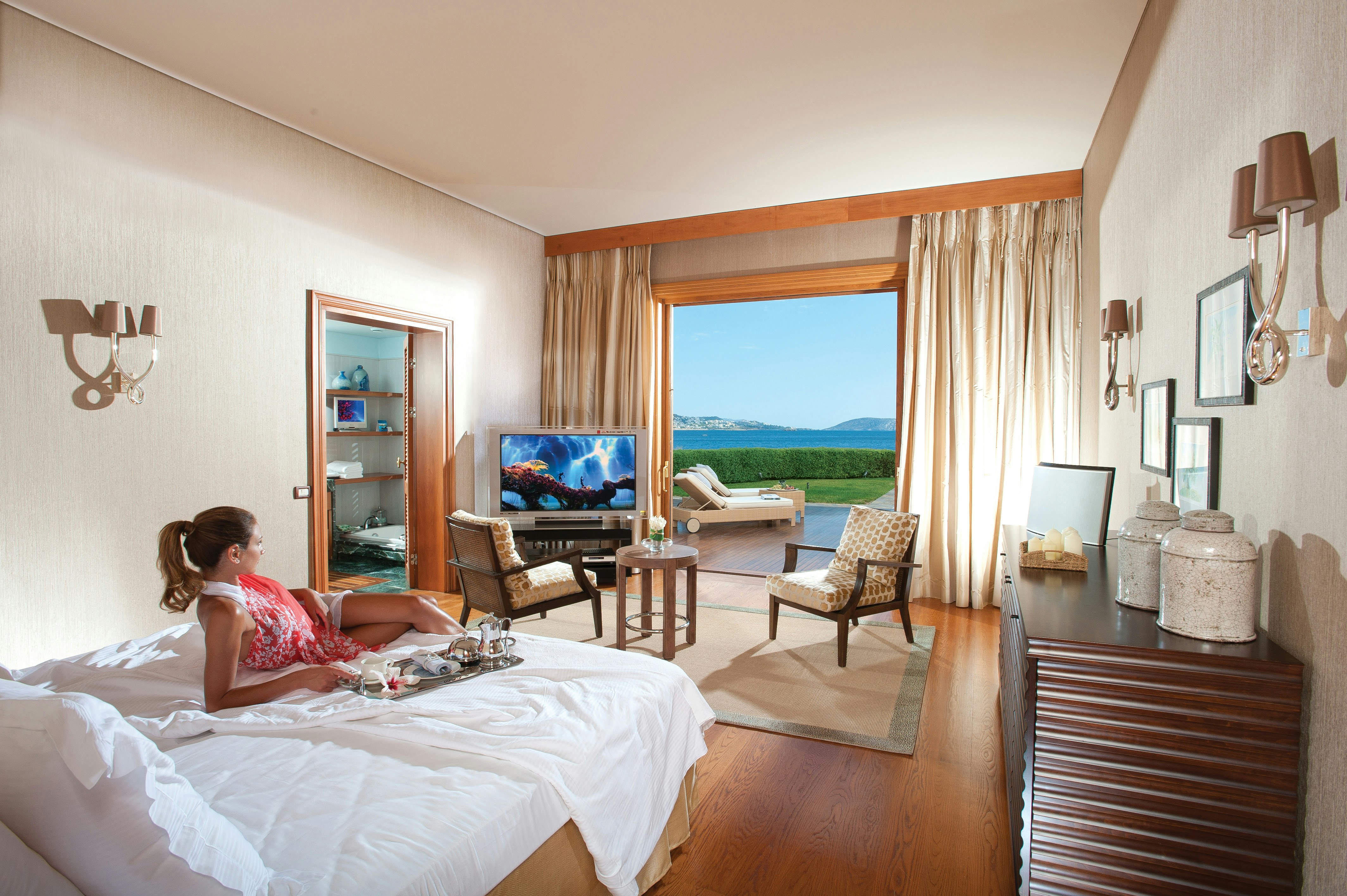 Grand Resort Lagonissi Hotel 14/50