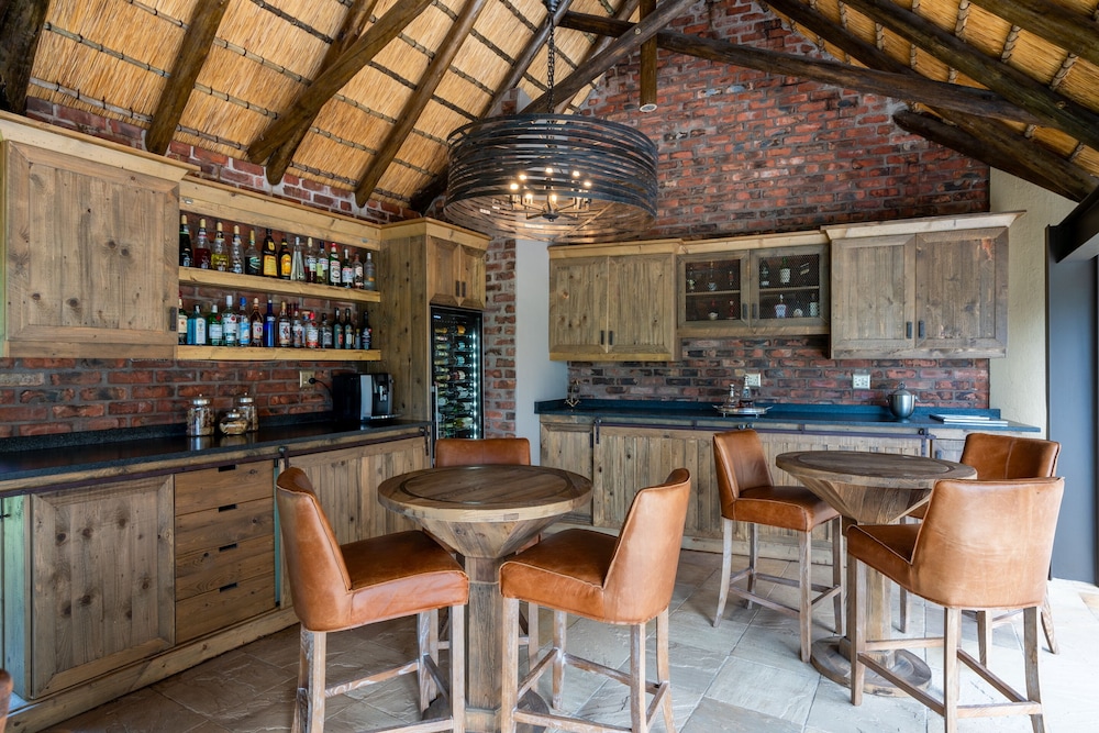 Shumbalala Game Lodge 24/50