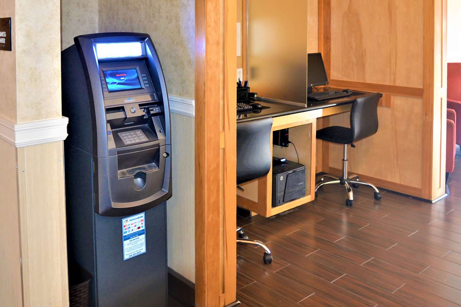 Comfort Inn & Suites Vancouver Downtown City Center 44/48