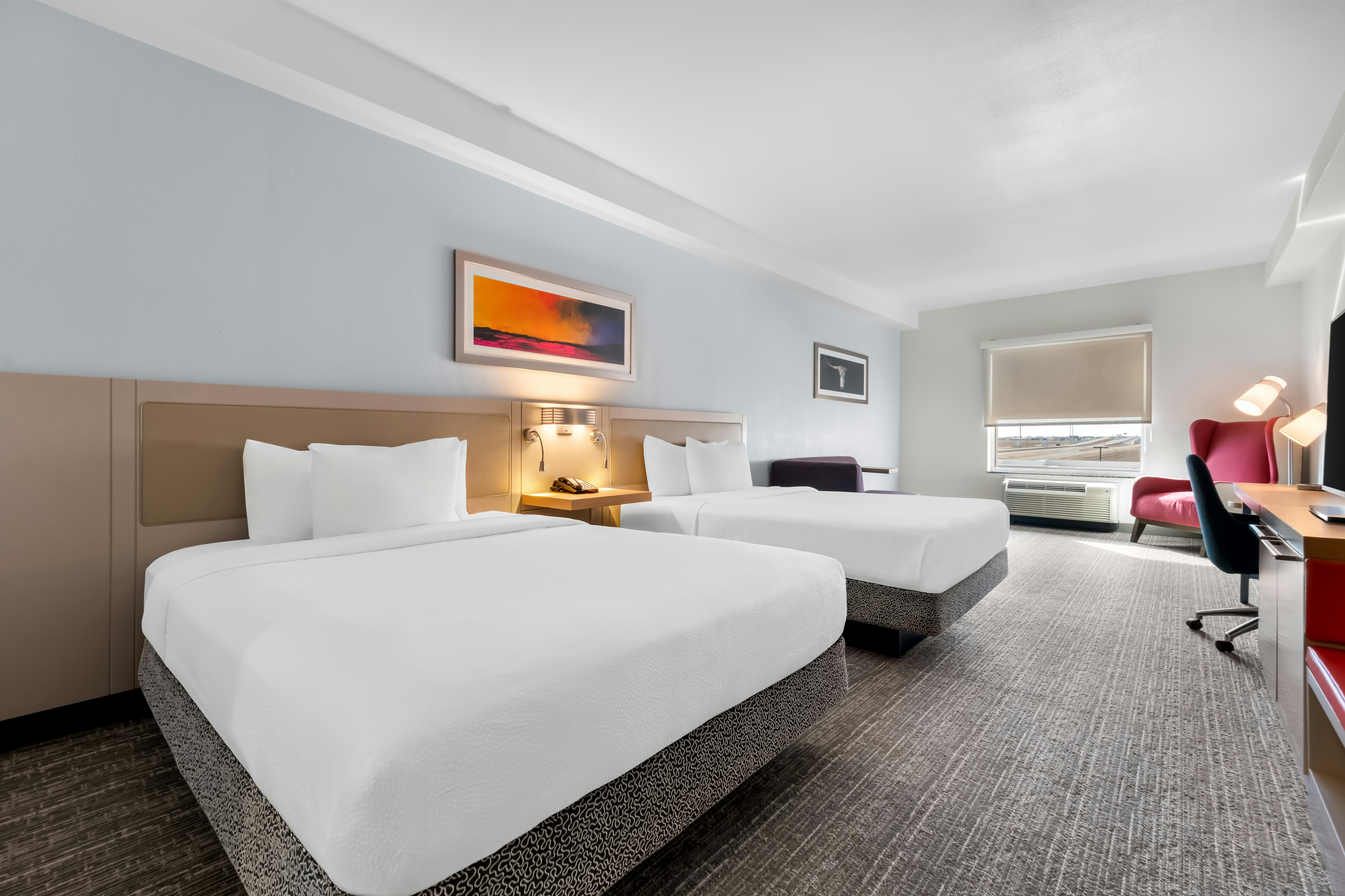 DELUXE, 2 QUEEN BEDS, CORNER