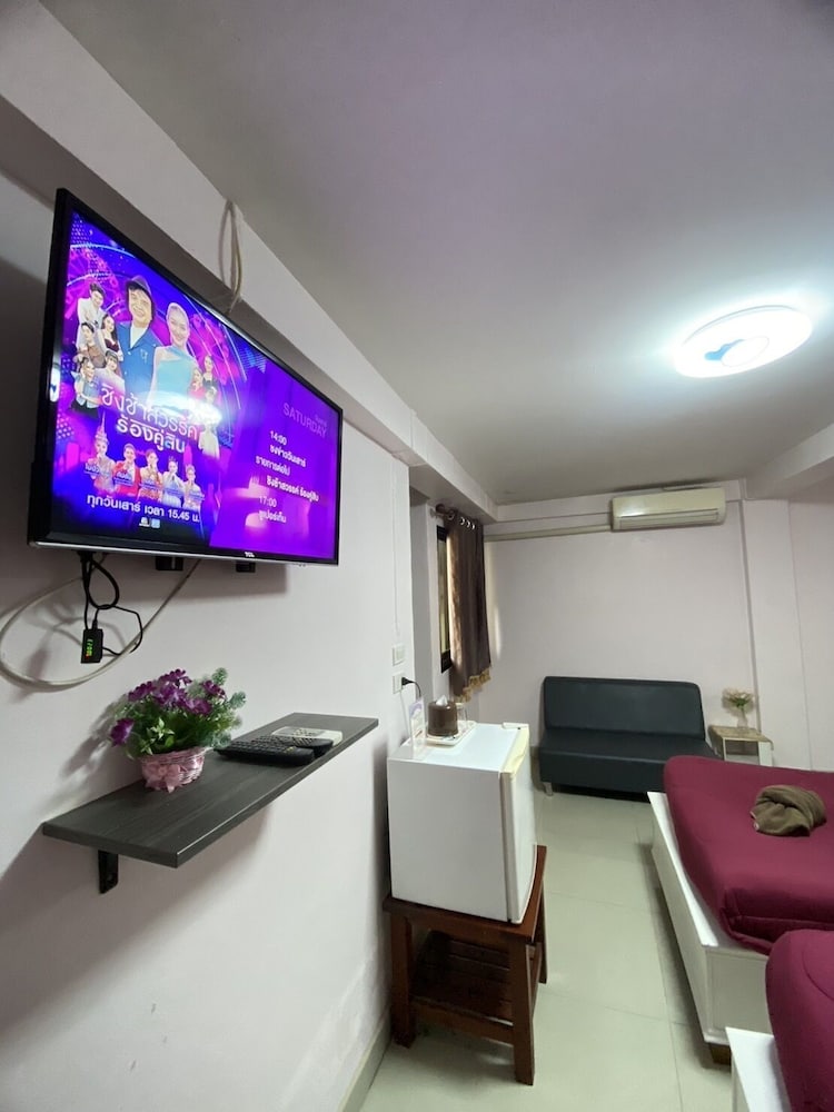 Sirasit 999 Mansion 17/33