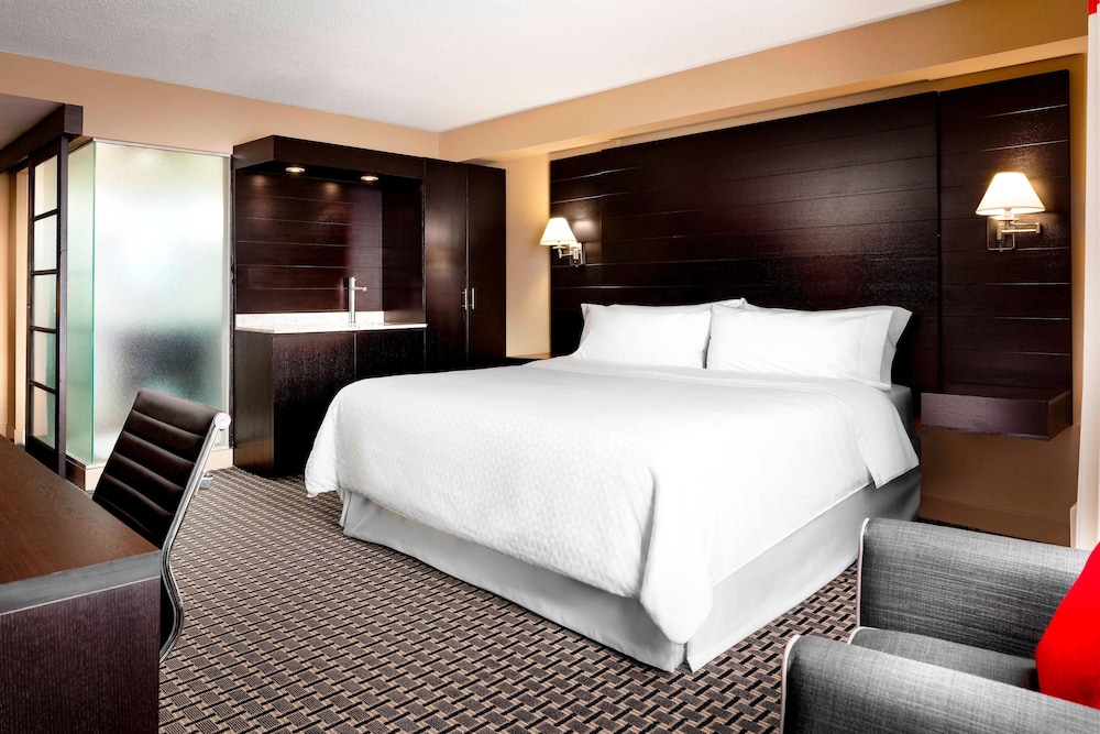 Executive, King Bed