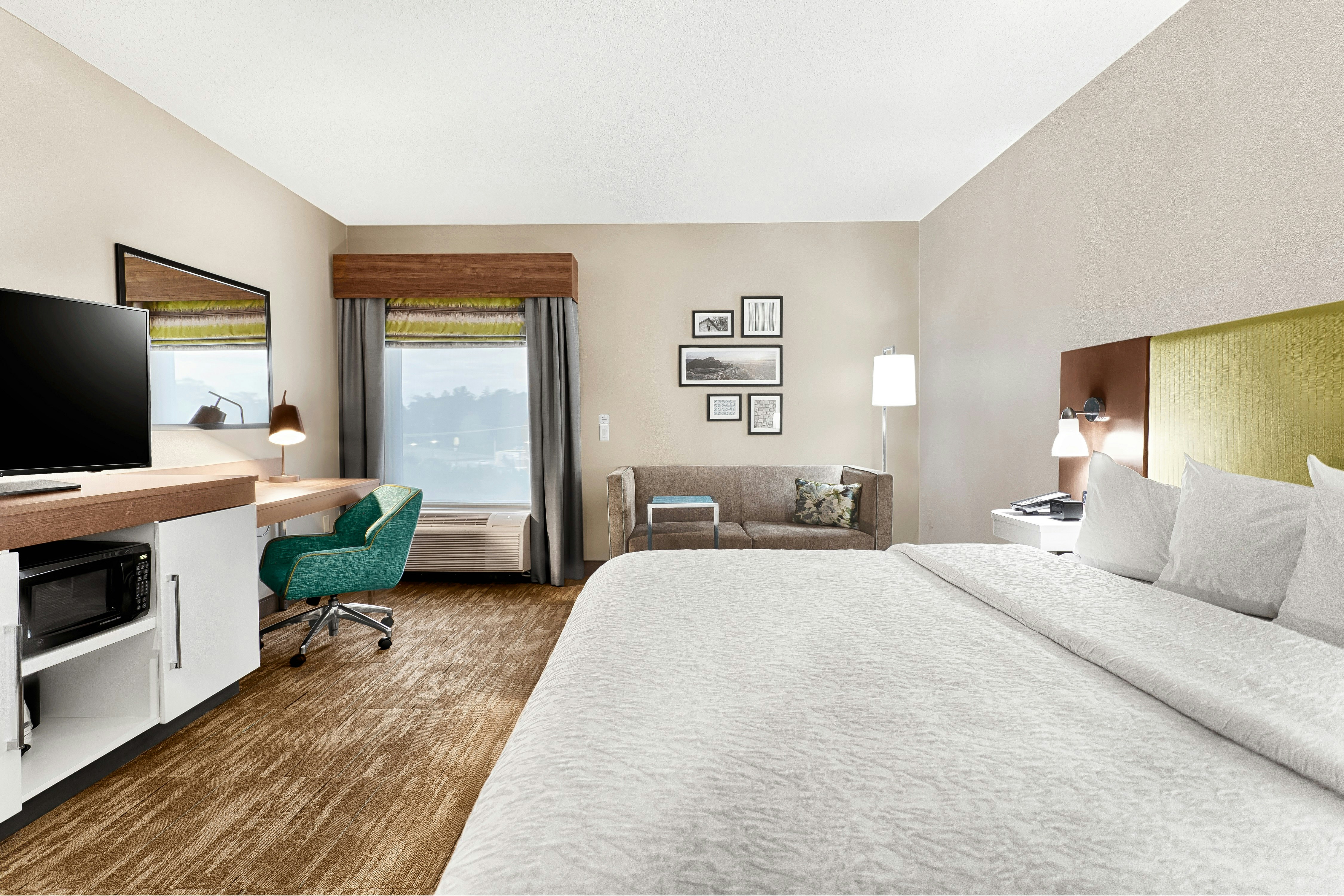 Hampton Inn Morganton 14/39