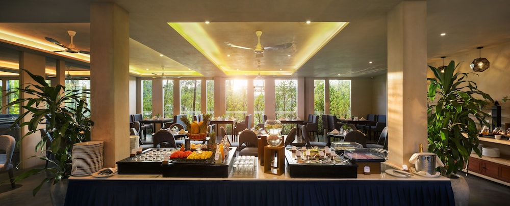 Sakmut Boutique Hotel 35/50