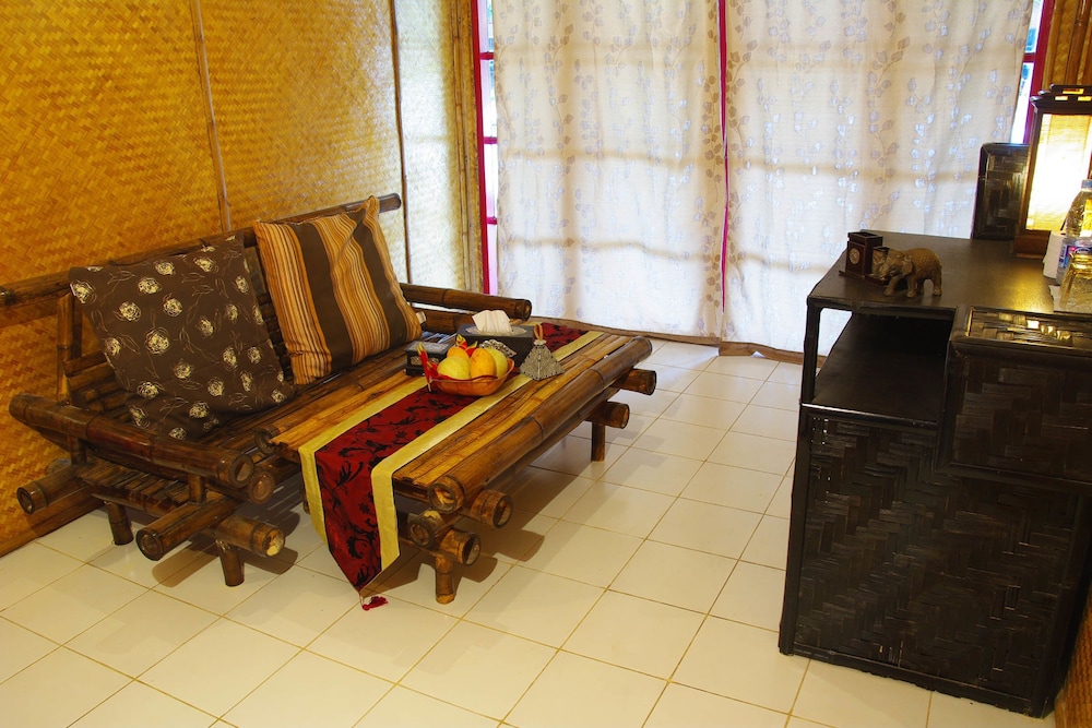 Areeya Phuree Resort 35/51