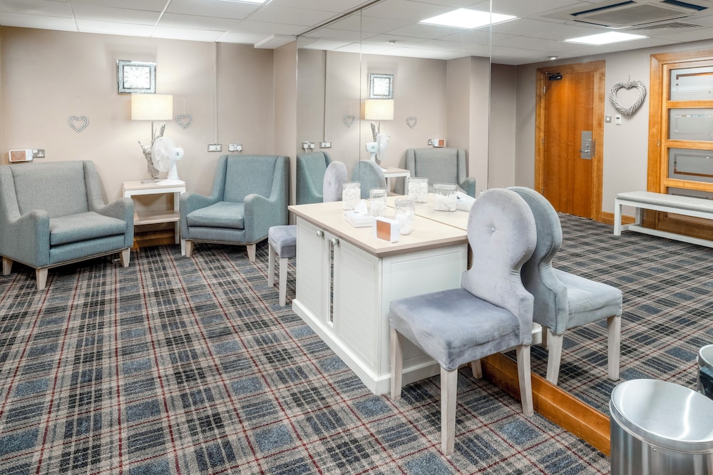 Airport Inn Manchester Hotel and Spa 52/71