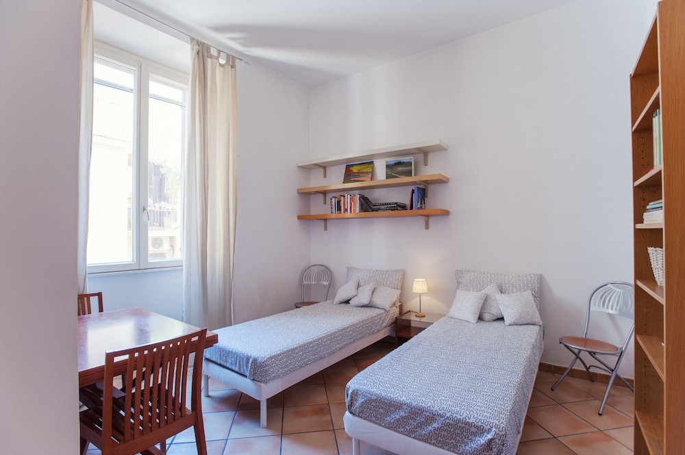Romalibera - WR Apartments 5/38