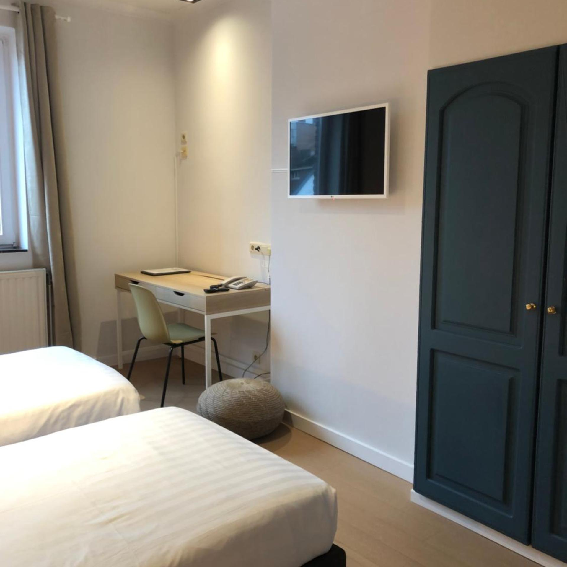 Hotel Le Cygne D' Argent 12/40