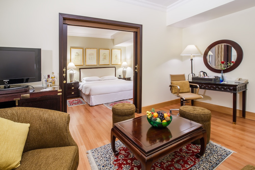 Sunday Suites Excelsior Hotel Deira (formerly Sheraton Deira) 43/70