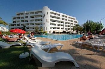 Silchoro Apartments 2/22