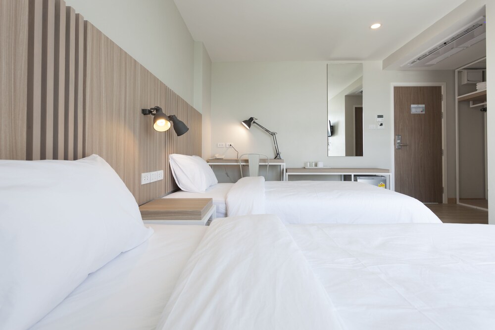 Easy Hotel 2 15/49