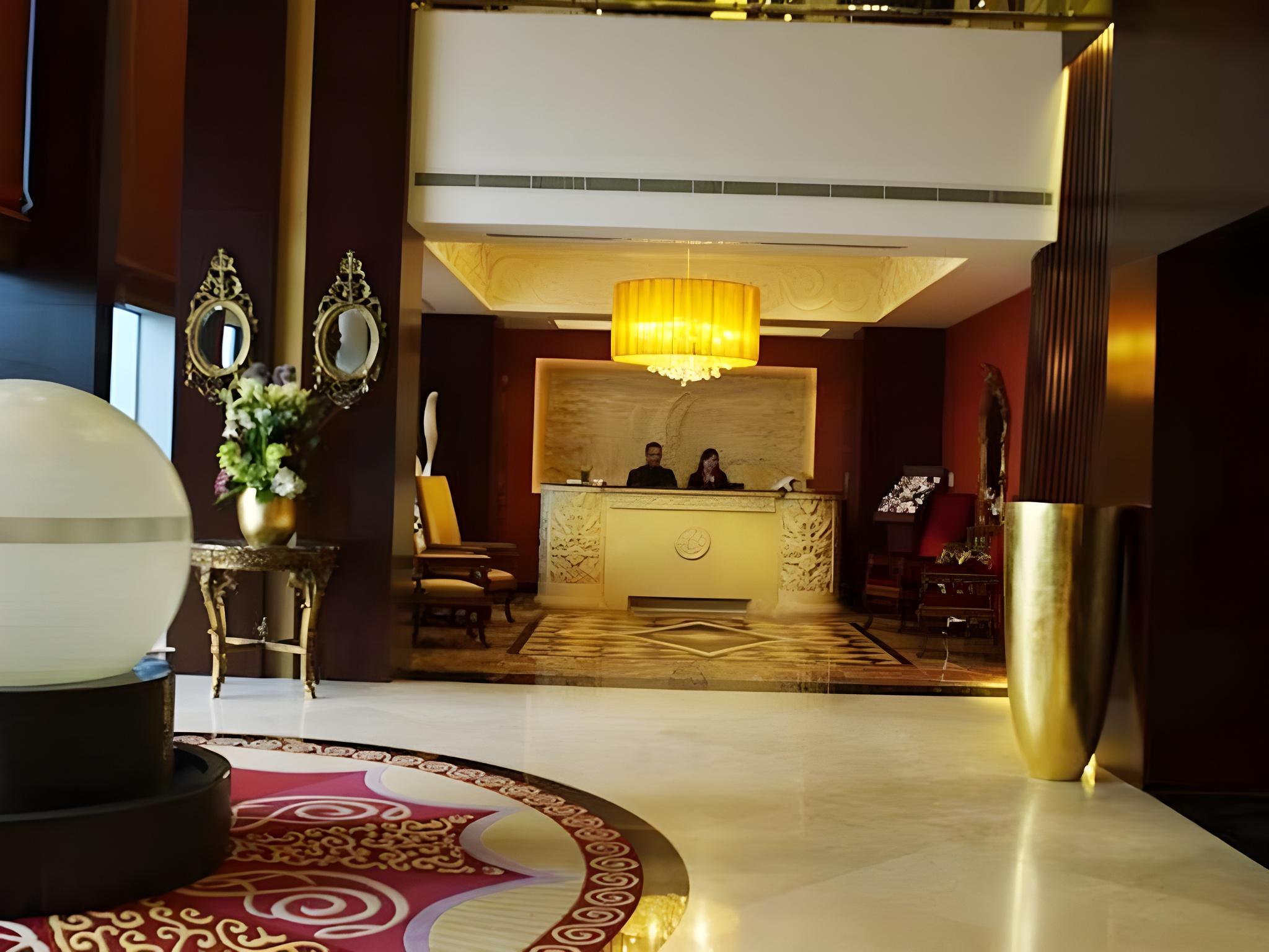 Lobby at Savoy Grande Hotel & Spa, MANAMA