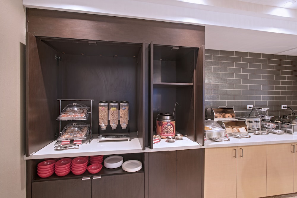 Towneplace Suites Slidell 53/68