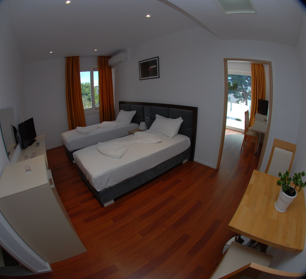 Nemesis Hotel 写真5